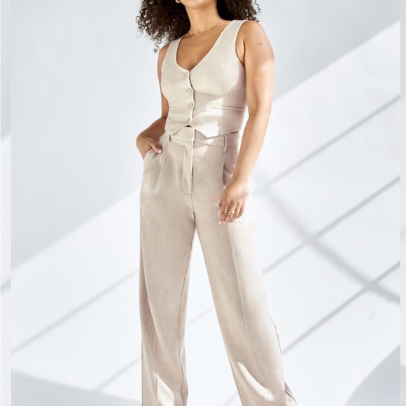 Aritzia Wilfred Desire Vest - Picture 3 of 12